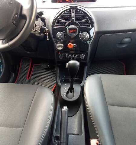 Белый Рено Модус, объемом двигателя 1.6 л и пробегом 162 тыс. км за 6999 $, фото 23 на Automoto.ua