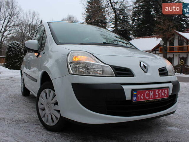 Белый Рено Модус, объемом двигателя 1.2 л и пробегом 127 тыс. км за 4990 $, фото 10 на Automoto.ua