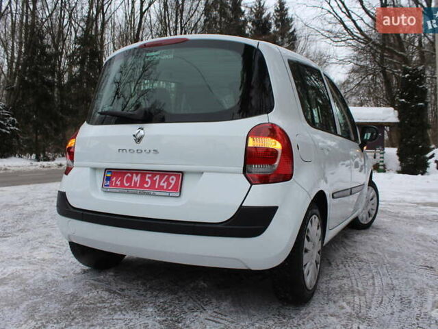 Белый Рено Модус, объемом двигателя 1.2 л и пробегом 127 тыс. км за 4990 $, фото 21 на Automoto.ua