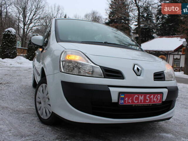 Белый Рено Модус, объемом двигателя 1.2 л и пробегом 127 тыс. км за 4990 $, фото 7 на Automoto.ua