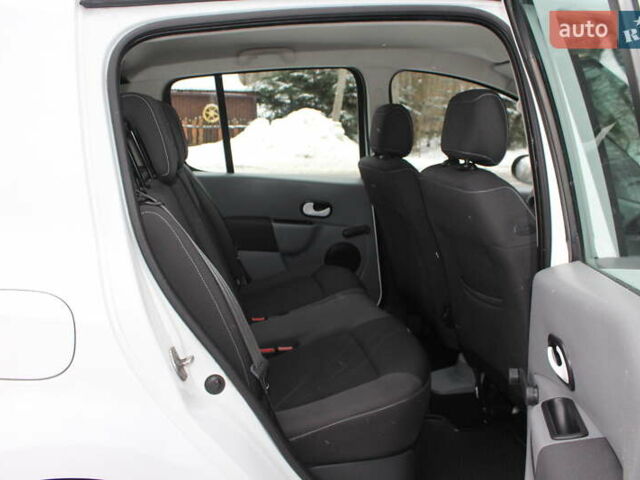 Белый Рено Модус, объемом двигателя 1.2 л и пробегом 127 тыс. км за 4990 $, фото 74 на Automoto.ua