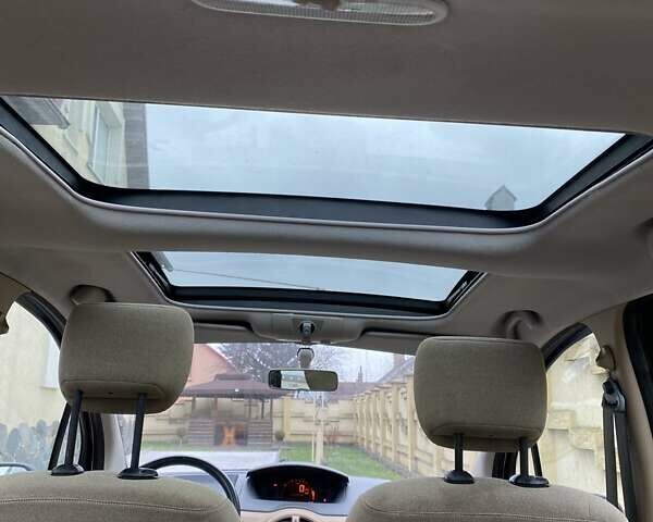 Бежевий Рено Модус, об'ємом двигуна 0 л та пробігом 160 тис. км за 4900 $, фото 10 на Automoto.ua