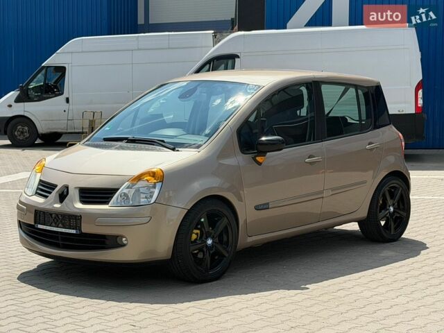 Бежевый Рено Модус, объемом двигателя 1.6 л и пробегом 160 тыс. км за 4999 $, фото 12 на Automoto.ua