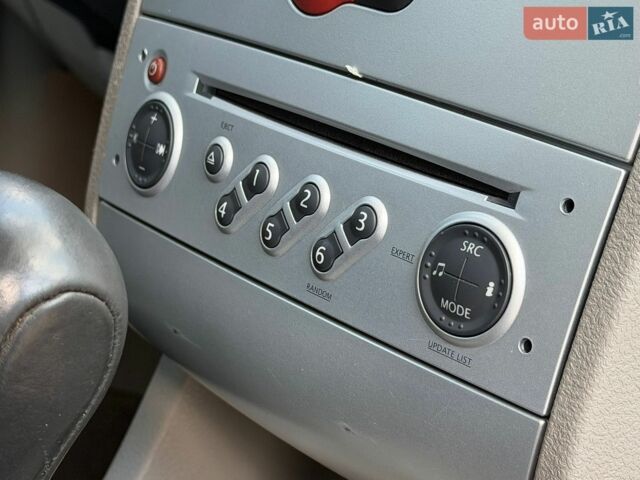Бежевый Рено Модус, объемом двигателя 1.6 л и пробегом 160 тыс. км за 4999 $, фото 40 на Automoto.ua