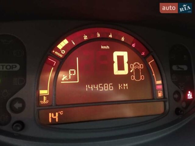 Бежевий Рено Модус, об'ємом двигуна 1.6 л та пробігом 144 тис. км за 6800 $, фото 2 на Automoto.ua