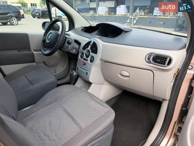 Бежевый Рено Модус, объемом двигателя 1.6 л и пробегом 160 тыс. км за 4999 $, фото 33 на Automoto.ua