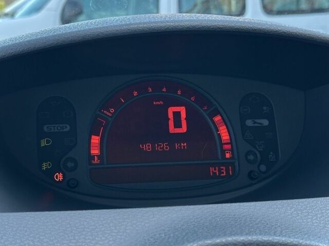 Бежевый Рено Модус, объемом двигателя 1.39 л и пробегом 48 тыс. км за 6000 $, фото 29 на Automoto.ua