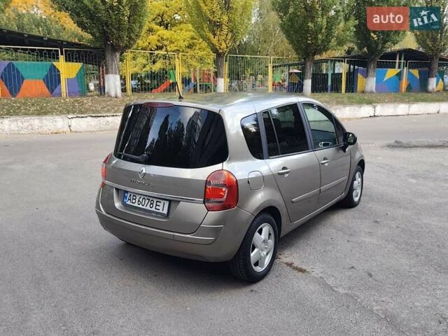 Бежевый Рено Модус, объемом двигателя 1.6 л и пробегом 105 тыс. км за 5500 $, фото 15 на Automoto.ua