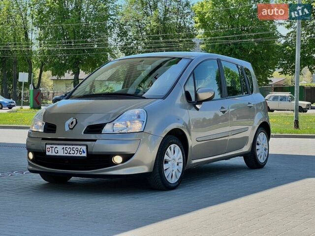 Бежевый Рено Модус, объемом двигателя 1.6 л и пробегом 128 тыс. км за 6950 $, фото 1 на Automoto.ua