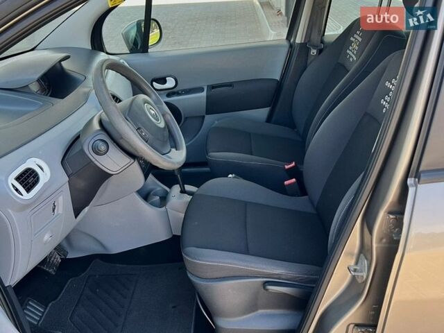 Бежевый Рено Модус, объемом двигателя 1.6 л и пробегом 128 тыс. км за 6950 $, фото 15 на Automoto.ua