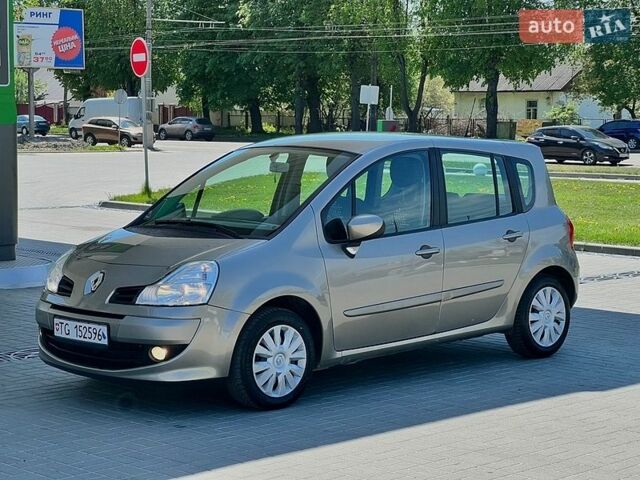 Бежевый Рено Модус, объемом двигателя 1.6 л и пробегом 128 тыс. км за 6950 $, фото 14 на Automoto.ua