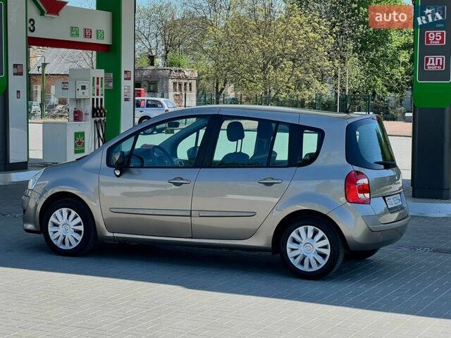 Бежевый Рено Модус, объемом двигателя 1.6 л и пробегом 128 тыс. км за 6950 $, фото 11 на Automoto.ua