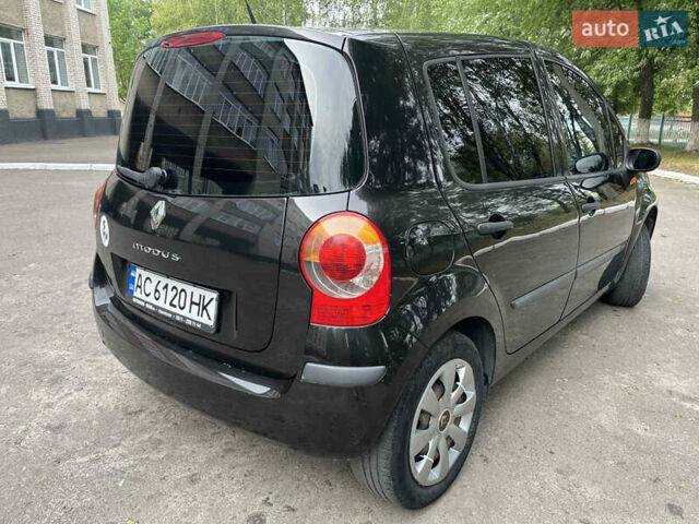 Черный Рено Модус, объемом двигателя 1.15 л и пробегом 231 тыс. км за 3499 $, фото 2 на Automoto.ua