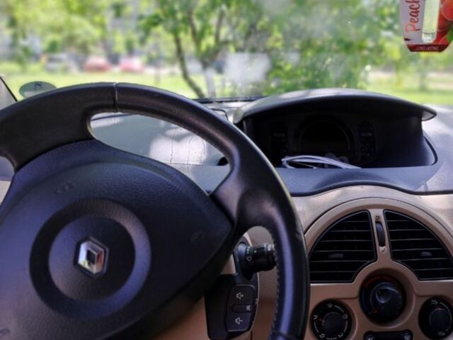 Чорний Рено Модус, об'ємом двигуна 1.6 л та пробігом 230 тис. км за 5150 $, фото 3 на Automoto.ua