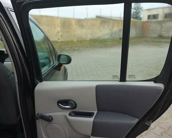 Чорний Рено Модус, об'ємом двигуна 1.2 л та пробігом 150 тис. км за 4650 $, фото 10 на Automoto.ua