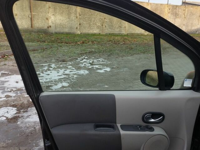 Чорний Рено Модус, об'ємом двигуна 1.2 л та пробігом 154 тис. км за 4650 $, фото 12 на Automoto.ua