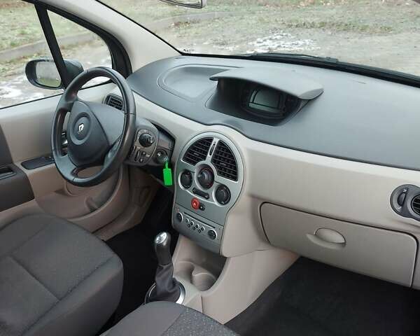 Чорний Рено Модус, об'ємом двигуна 1.2 л та пробігом 150 тис. км за 4650 $, фото 4 на Automoto.ua