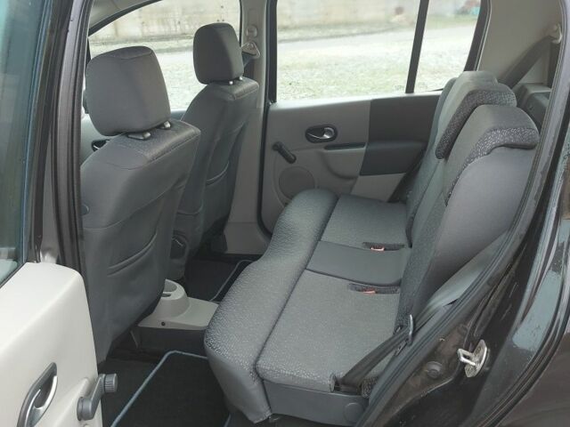 Чорний Рено Модус, об'ємом двигуна 1.2 л та пробігом 154 тис. км за 4650 $, фото 5 на Automoto.ua