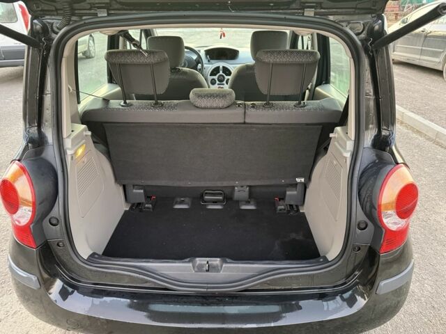 Черный Рено Модус, объемом двигателя 1.1 л и пробегом 133 тыс. км за 3700 $, фото 4 на Automoto.ua