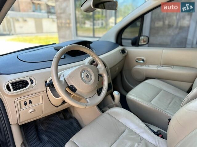 Черный Рено Модус, объемом двигателя 1.6 л и пробегом 180 тыс. км за 4900 $, фото 15 на Automoto.ua
