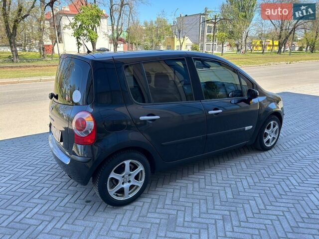 Чорний Рено Модус, об'ємом двигуна 1.6 л та пробігом 180 тис. км за 4900 $, фото 5 на Automoto.ua