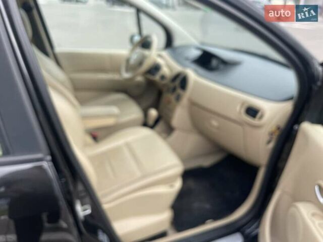 Чорний Рено Модус, об'ємом двигуна 1.6 л та пробігом 165 тис. км за 5890 $, фото 12 на Automoto.ua