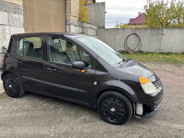 Черный Рено Модус, объемом двигателя 1.5 л и пробегом 290 тыс. км за 4000 $, фото 5 на Automoto.ua