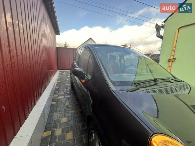 Черный Рено Модус, объемом двигателя 1.6 л и пробегом 242 тыс. км за 4500 $, фото 3 на Automoto.ua