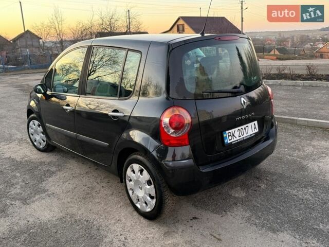 Черный Рено Модус, объемом двигателя 1.15 л и пробегом 136 тыс. км за 3700 $, фото 4 на Automoto.ua