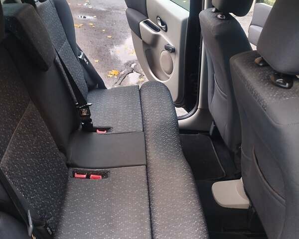 Чорний Рено Модус, об'ємом двигуна 1.2 л та пробігом 133 тис. км за 4100 $, фото 7 на Automoto.ua