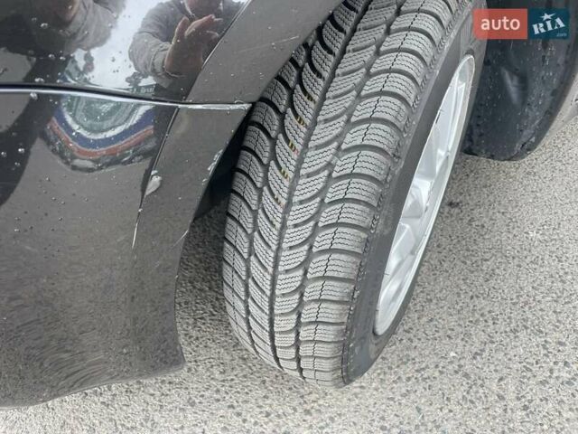 Чорний Рено Модус, об'ємом двигуна 1.6 л та пробігом 165 тис. км за 5890 $, фото 16 на Automoto.ua