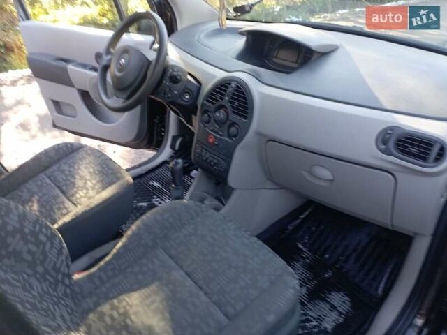 Черный Рено Модус, объемом двигателя 1.15 л и пробегом 190 тыс. км за 2899 $, фото 7 на Automoto.ua