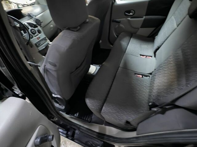 Чорний Рено Модус, об'ємом двигуна 1.1 л та пробігом 196 тис. км за 4500 $, фото 7 на Automoto.ua