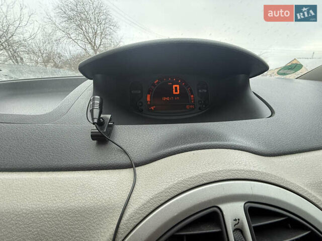 Чорний Рено Модус, об'ємом двигуна 1.15 л та пробігом 135 тис. км за 3900 $, фото 11 на Automoto.ua