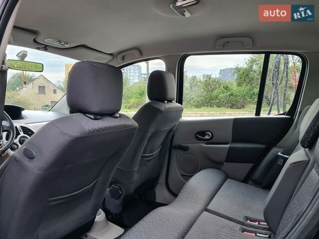 Черный Рено Модус, объемом двигателя 1.2 л и пробегом 181 тыс. км за 3400 $, фото 20 на Automoto.ua
