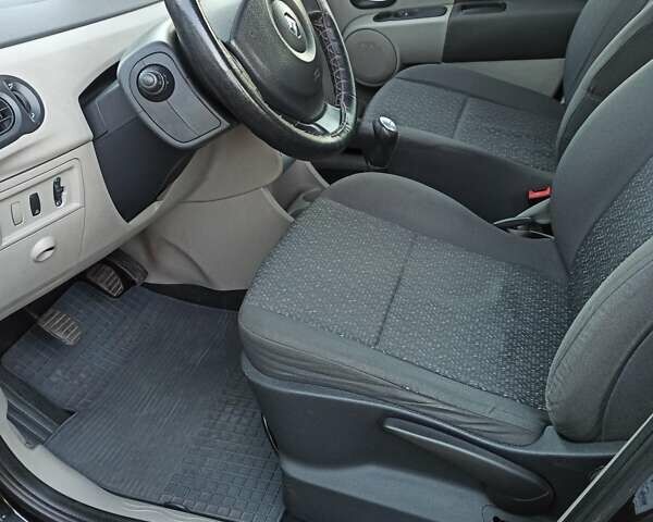 Черный Рено Модус, объемом двигателя 1.6 л и пробегом 210 тыс. км за 4200 $, фото 20 на Automoto.ua