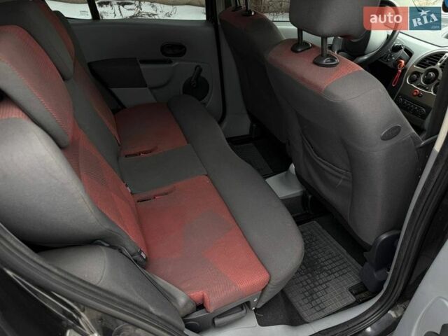 Чорний Рено Модус, об'ємом двигуна 1.2 л та пробігом 210 тис. км за 3700 $, фото 8 на Automoto.ua