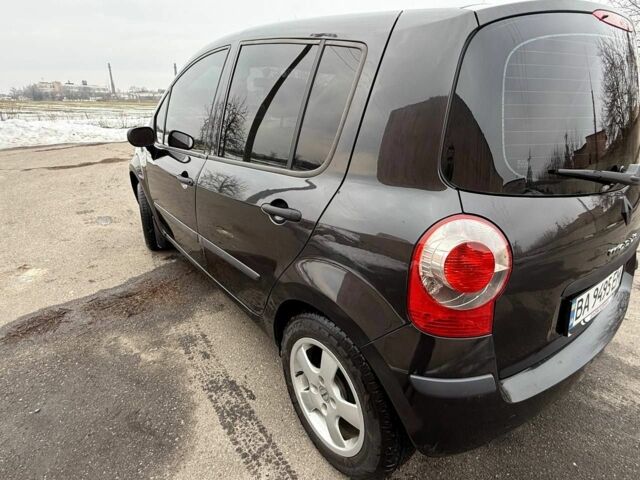 Чорний Рено Модус, об'ємом двигуна 1.1 л та пробігом 200 тис. км за 3500 $, фото 2 на Automoto.ua