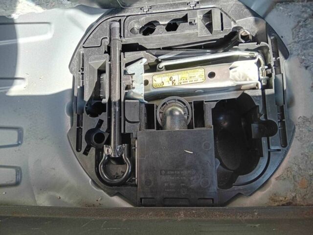 Чорний Рено Модус, об'ємом двигуна 1.6 л та пробігом 149 тис. км за 922 $, фото 16 на Automoto.ua