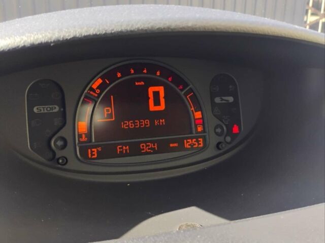 Чорний Рено Модус, об'ємом двигуна 1.6 л та пробігом 126 тис. км за 4999 $, фото 3 на Automoto.ua