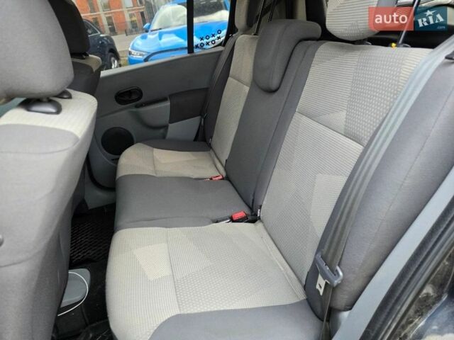 Черный Рено Модус, объемом двигателя 1.1 л и пробегом 221 тыс. км за 4300 $, фото 23 на Automoto.ua