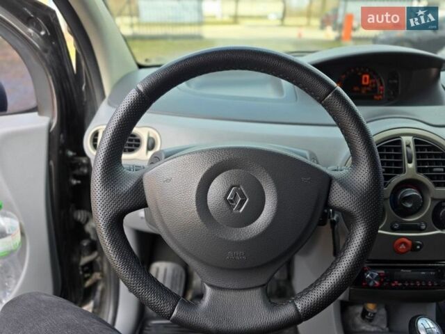 Черный Рено Модус, объемом двигателя 1.1 л и пробегом 221 тыс. км за 4300 $, фото 18 на Automoto.ua