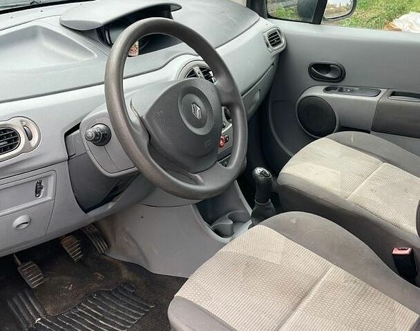 Чорний Рено Модус, об'ємом двигуна 1.15 л та пробігом 211 тис. км за 3500 $, фото 9 на Automoto.ua