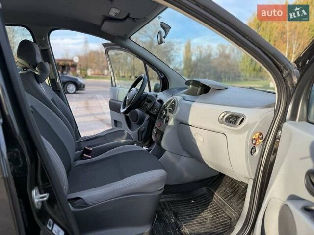 Черный Рено Модус, объемом двигателя 1.2 л и пробегом 214 тыс. км за 3900 $, фото 11 на Automoto.ua