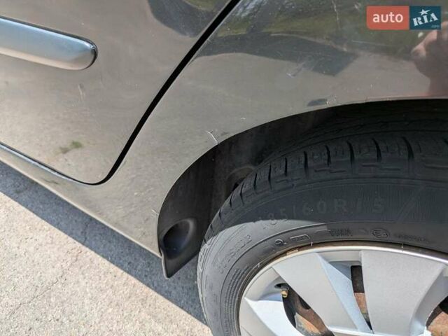 Черный Рено Модус, объемом двигателя 1.1 л и пробегом 211 тыс. км за 3700 $, фото 15 на Automoto.ua