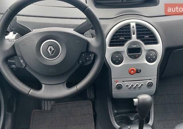 Чорний Рено Модус, об'ємом двигуна 1.6 л та пробігом 212 тис. км за 6250 $, фото 16 на Automoto.ua