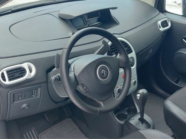 Черный Рено Модус, объемом двигателя 1.6 л и пробегом 212 тыс. км за 6450 $, фото 6 на Automoto.ua