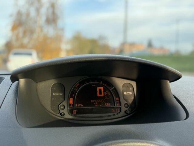 Чорний Рено Модус, об'ємом двигуна 1.1 л та пробігом 120 тис. км за 3900 $, фото 8 на Automoto.ua