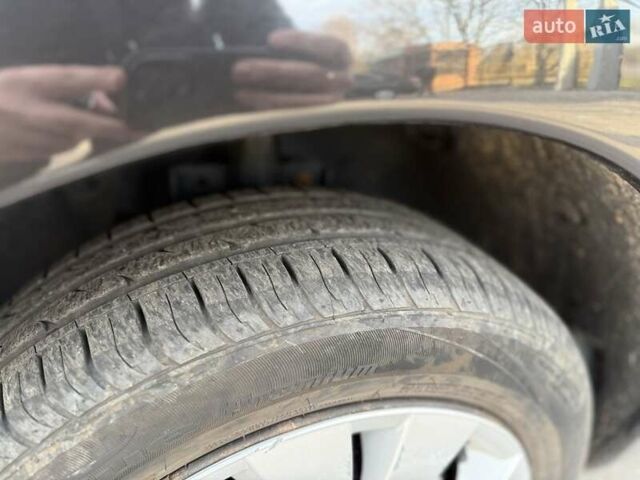 Черный Рено Модус, объемом двигателя 1.2 л и пробегом 214 тыс. км за 3900 $, фото 16 на Automoto.ua