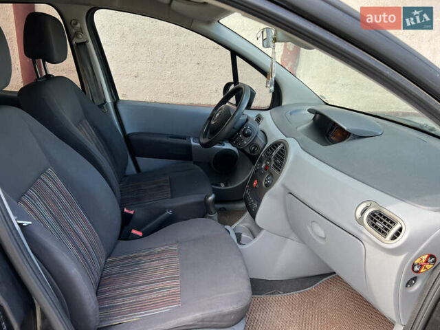 Чорний Рено Модус, об'ємом двигуна 1.46 л та пробігом 239 тис. км за 4399 $, фото 22 на Automoto.ua